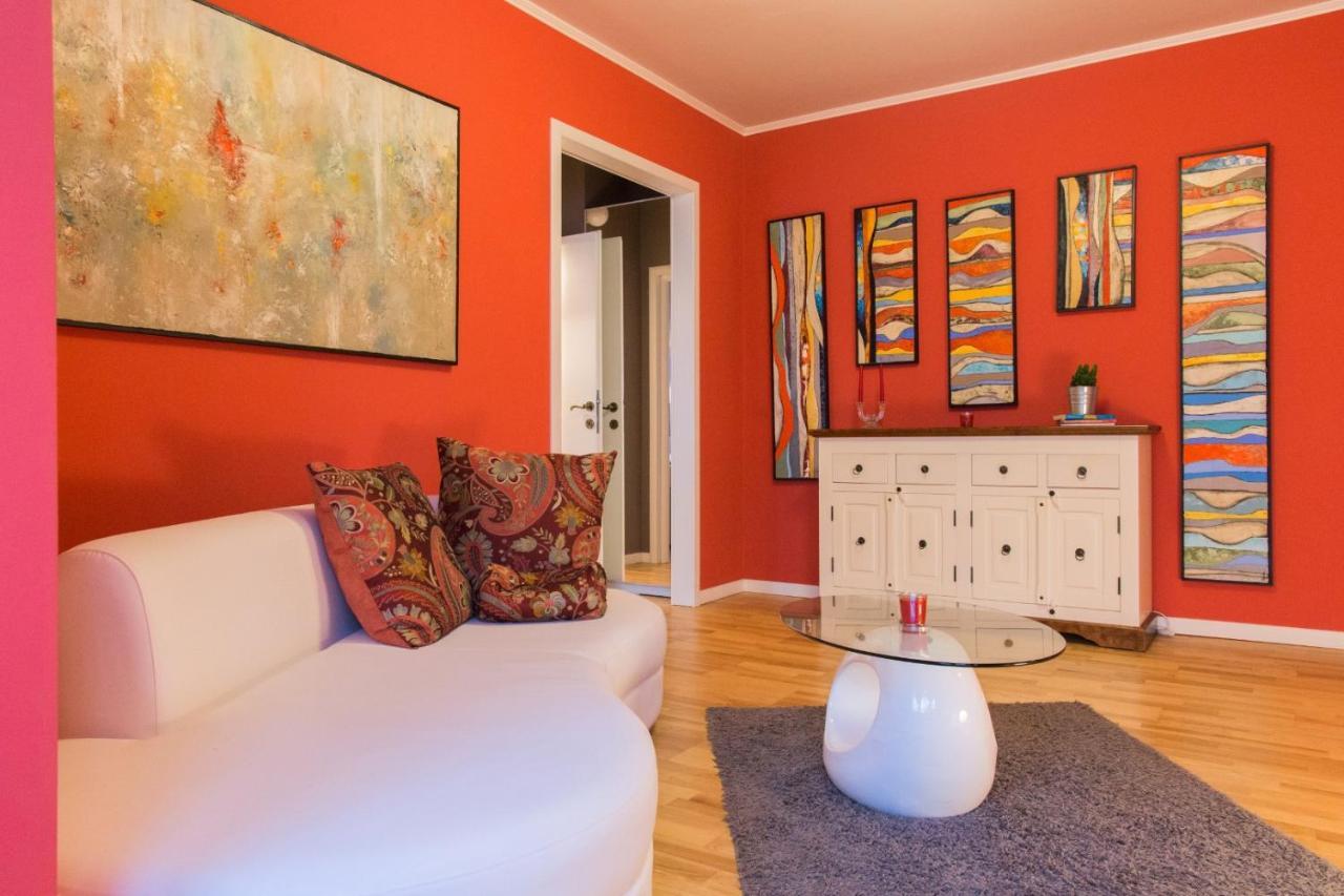 Spacious Downtown Apartment - Old Town บูคาเรสต์ ภายนอก รูปภาพ